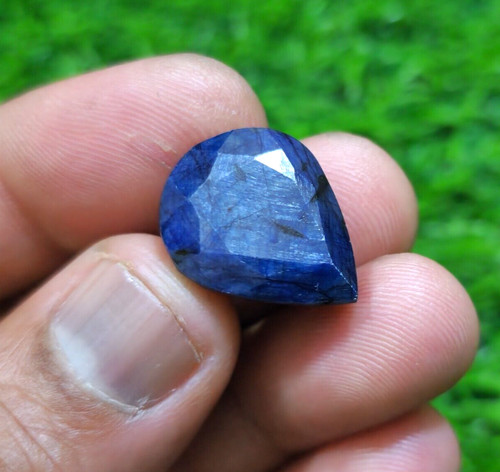 Attraktiver crt blauer - attraktiver,